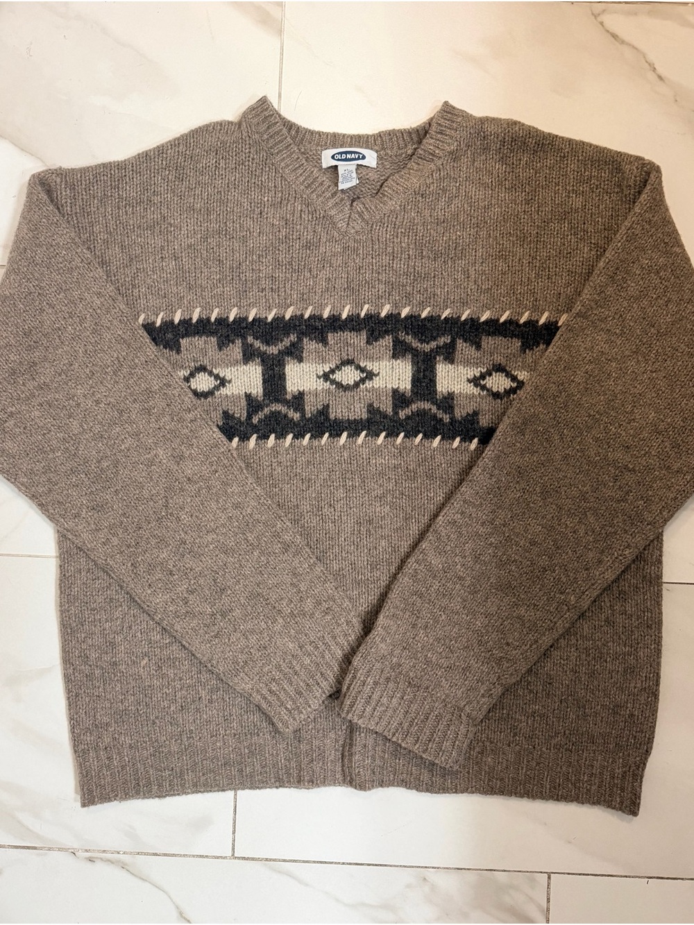 Vintage Y2K Old Navy Men's Fair Isle Wool Blend V-Neck Sweater - Size XL